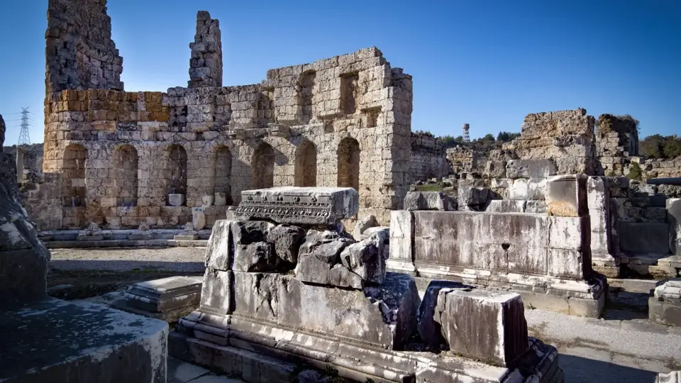 ANTALYA-DENTAL-TRAVEL-PERGE-02-960X540