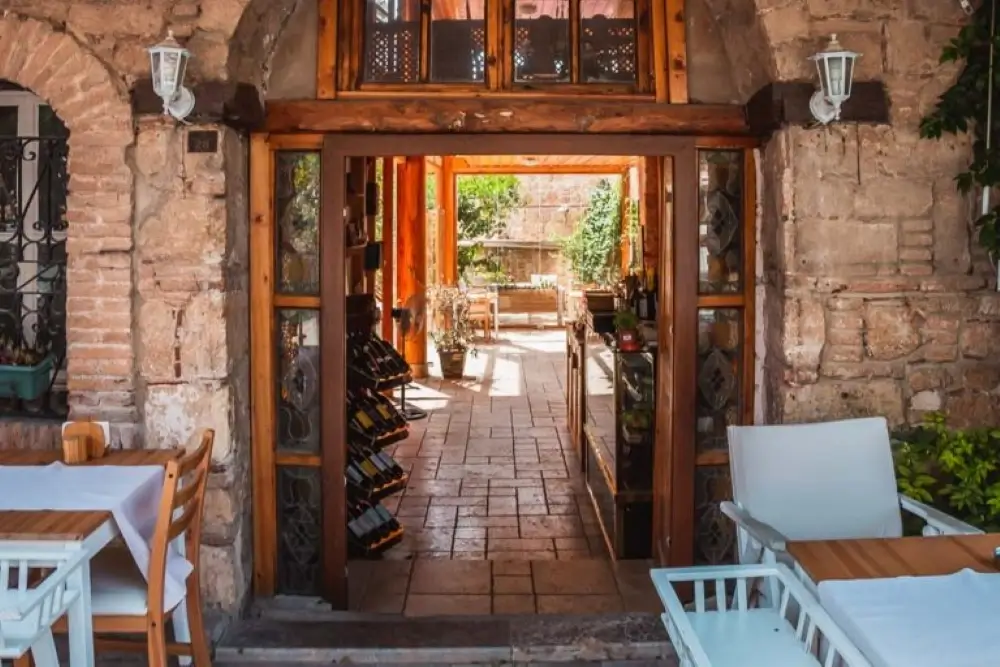 Boutique-Hotel-in-Kaleici-in-Antalya-in-Turkey