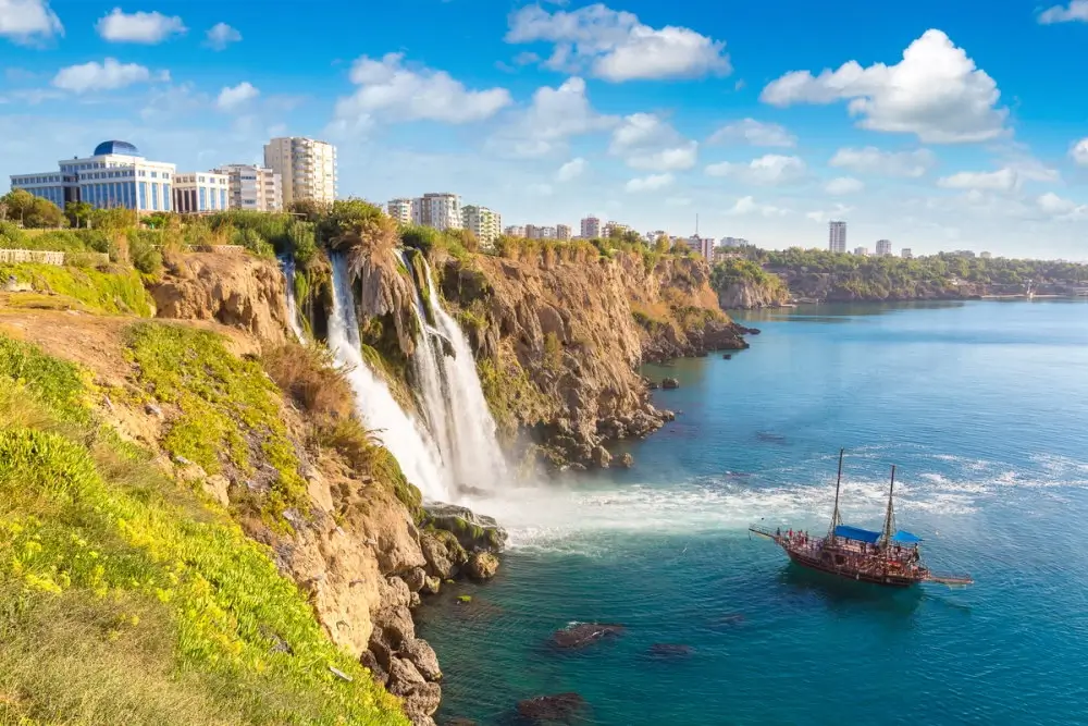 Duden-waterfall-in-Antalya-in-Turkey