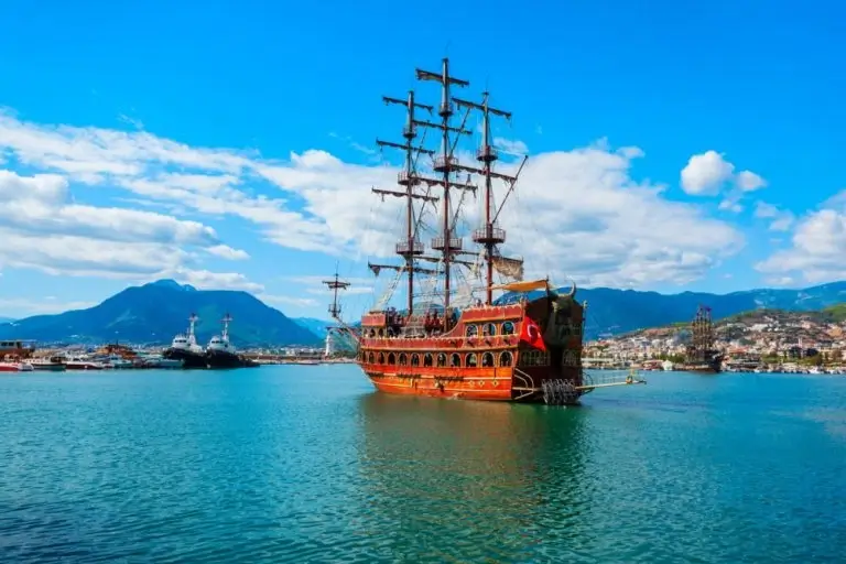 Pirate-Boat-Experience