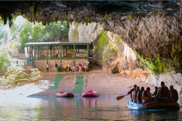 Visit-a-Cave