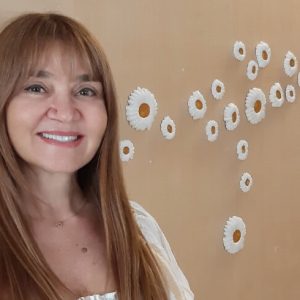 AYSEGUL-KALEMOGLU-antalya-dis-hekimleri-rehberi-1