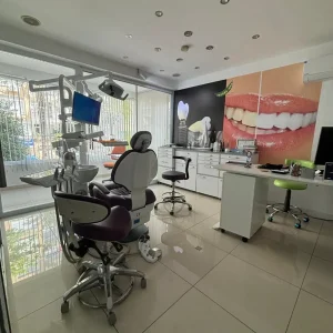 UFUK İŞMAN DİŞ KLİNİĞİ 7